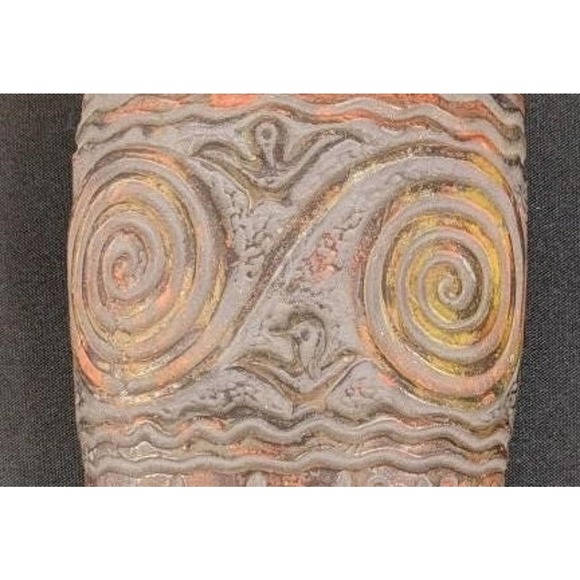 ANTIQUE Japanese Wall Vase Jomon Clay Sculpted 10" Pointed Pot Jōmon doki seal - Picture 7 of 10